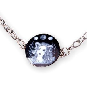 New ROMWE X Herminedecrayon Starsalign Capricorn Figure Graphic Chain Necklace